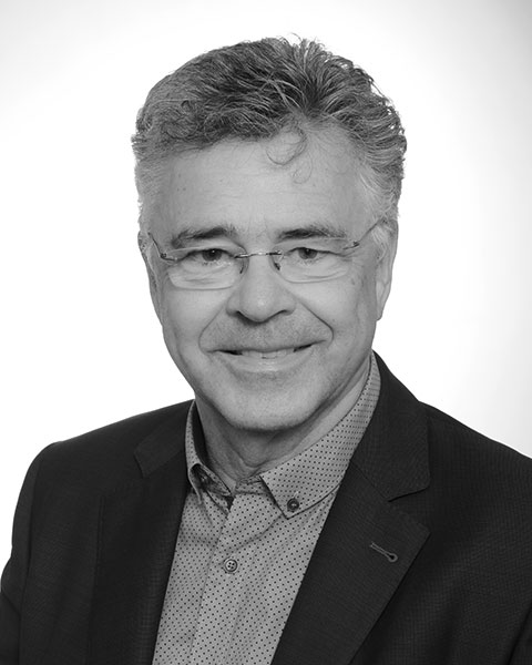 Wolfgang J. Schmitt